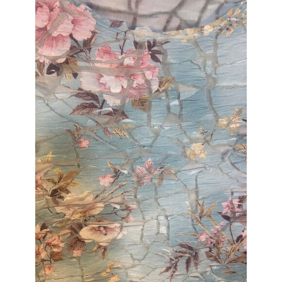 Karen Kane L Floral Top Blue and Pink 3/4 sleeves Textured Unique Fairy - Picture 3 of 7